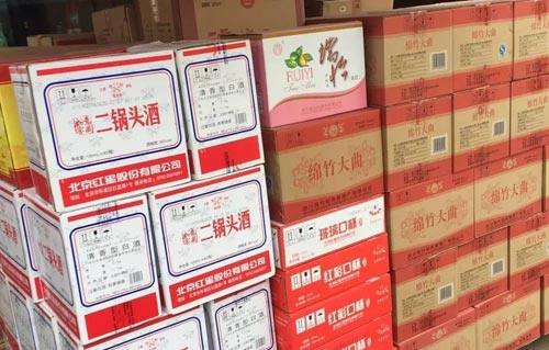 牛栏山母公司净利下滑60% 光瓶酒突遇困境?